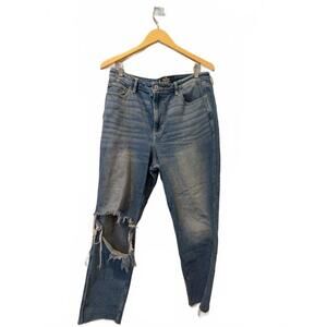 Hollister Ultra‎ High-Rise Mom Jeans - Distressed Denim Size 15R 0160